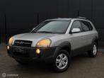 Hyundai Tucson 2.0i Dynamic |CRUISE|TREKHAAK|AIRCO, Gebruikt, Zwart, 4 cilinders, Origineel Nederlands