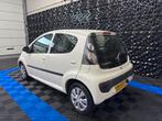Citroën C1 1.0 12V Ambiance 2011 - NAP-AIRCO-DEALERONDERHOUD, Auto's, Citroën, Voorwielaandrijving, Euro 5, Stof, Zwart