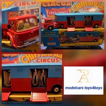 Corgi no 1130 Chipperfields Horse Transporter & Horses 1/43 beschikbaar voor biedingen