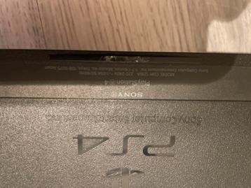 PS4 Slim Zwart - 500GB - Met 1 Controller beschikbaar voor biedingen