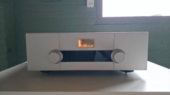 Goldmund Telos 590 NextGen II versterker, Audio, Tv en Foto, Versterkers en Receivers, Zo goed als nieuw, 120 watt of meer, Overige merken