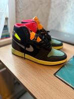 Jordan 1 bio hack maat 42, Ophalen of Verzenden