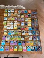 90 Pokemon kaarten met een boekje, sommige als nieuw!, Hobby en Vrije tijd, Verzamelkaartspellen | Pokémon, Gebruikt, Ophalen of Verzenden