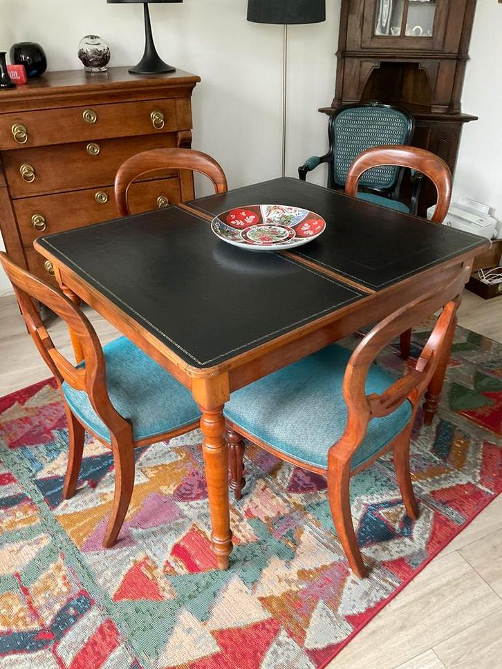 Biedermeier eethoek met 4 stoelen, Antiek en Kunst, Antiek | Meubels | Tafels, Ophalen