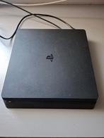 Playstation 4 met 2 controllers+ oplader en veel spelletjes, 2 spelers, Ophalen of Verzenden, Zo goed als nieuw, Vanaf 3 jaar