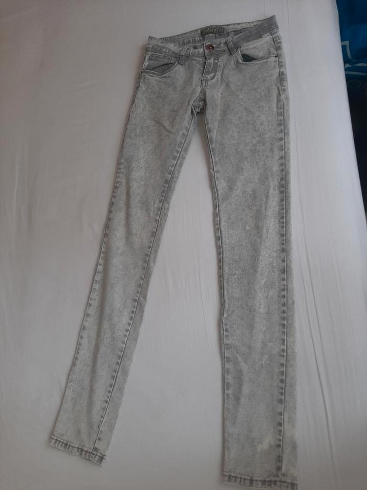 Miss RJ Jeans - Maat S - Grijze skinny jeans, Kleding | Dames, Spijkerbroeken en Jeans, Nieuw, W28 - W29 (confectie 36), Grijs