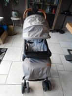 Een inklapbare kinderwagen met regenkap., Kinderen en Baby's, Kinderwagens en Combinaties, Ophalen of Verzenden, Zo goed als nieuw