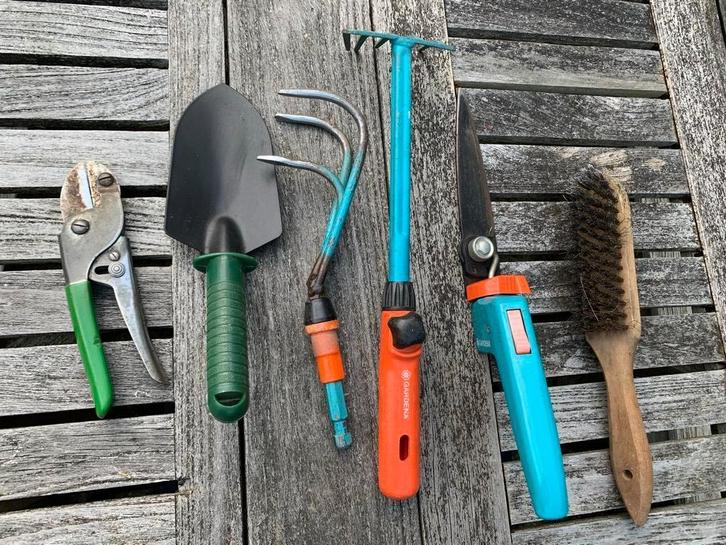 Diverse Tuingereedschap - Gardena, Tuin en Terras, Hand-tuingereedschap, Gebruikt, Overige soorten, Ophalen