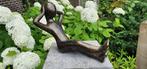 LIGGENDE MAN RELAXEND / bronzen tuinbeeld, Nieuw, Overige materialen, Ophalen of Verzenden, Mensenbeeld