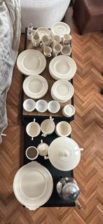 Royal Creamware Recamier Servies - Compleet!, Ophalen, Zo goed als nieuw, Effen, Aardewerk