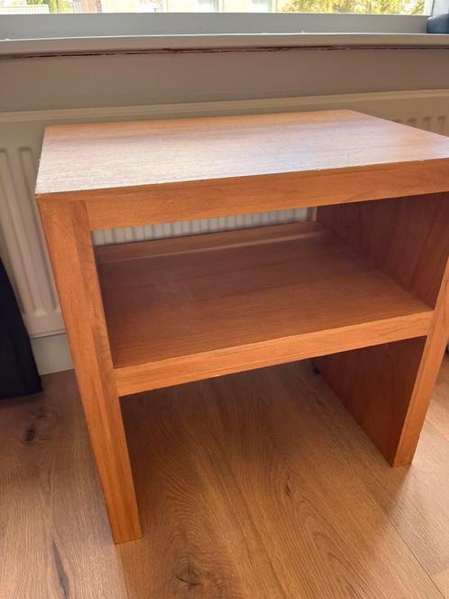 Bijzettafel, Huis en Inrichting, Tafels | Bijzettafels, Gebruikt, Rechthoekig, 45 tot 60 cm, Minder dan 55 cm, Hout, Ophalen