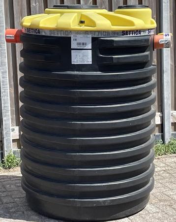 Septic tank 1500 liter 1000 liter 500 liter. beschikbaar voor biedingen
