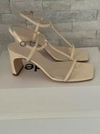 Aeyde Hilma sandalette van kalfsleer, Kleding | Dames, Schoenen, Aeyde, Wit, Nieuw, Ophalen of Verzenden