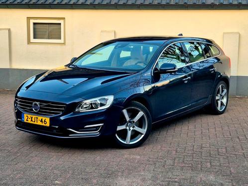 Volvo V60 D6 215pk Plug-in Hybrid 2014 Blauw/ Inruil mogelij, Auto's, Volvo, Bedrijf, V60, ABS, Achteruitrijcamera, Adaptieve lichten