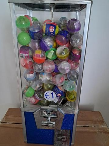 toys en candy automaten en vulling beschikbaar voor biedingen
