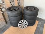 8 Banden 185/65/15 (Pirelli Winter/Falken Zomer) + VW Doppen, Auto-onderdelen, Banden en Velgen, Gebruikt, 15 inch, Band(en), Personenwagen