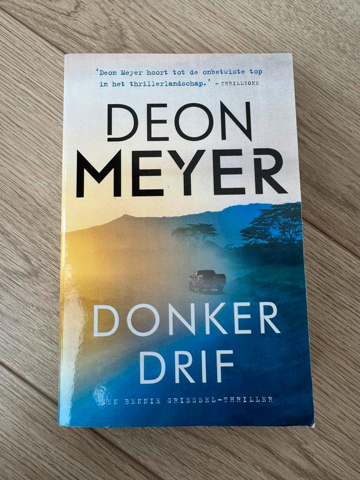 Donkerdrif | Deon Meyer | Bennie Griessel 7, Boeken, Thrillers, Gelezen, Wereld overig, Ophalen of Verzenden