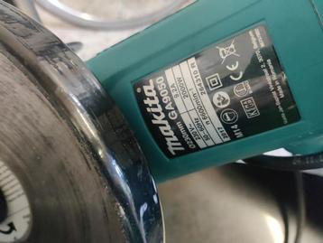 Makita GA9050 haakse slijper + diamantblad beschikbaar voor biedingen