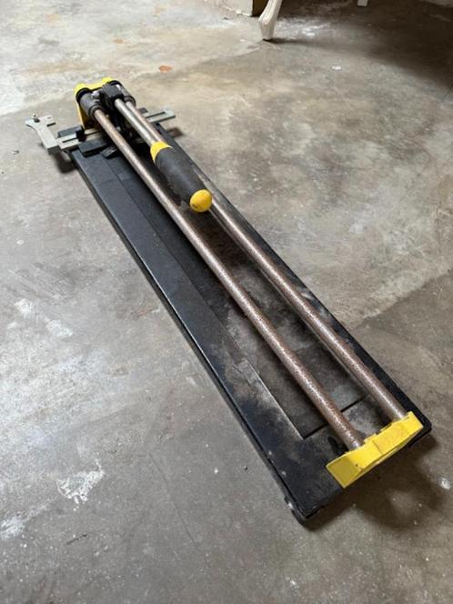 Tegelsnijder C Handmatige Tegelcutter, Doe-het-zelf en Verbouw, Gereedschap | Handgereedschap, Gebruikt, Ophalen of Verzenden