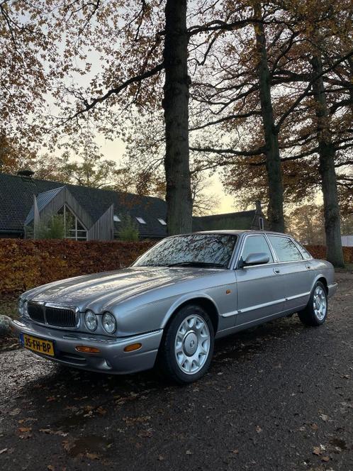 Jaguar XJ 3.2 Executive V8, Auto's, Jaguar, Particulier, XJ, ABS, Airbags, Airconditioning, Alarm, Boordcomputer, Centrale vergrendeling
