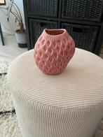 Aardbeien vaasje van steen, Huis en Inrichting, Woonaccessoires | Vazen, Steen, Overige kleuren, Ophalen of Verzenden, Zo goed als nieuw