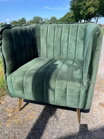 Twee groene stoelen / fauteuils beschikbaar voor biedingen