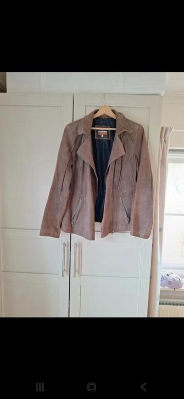 Echt leren kort jasje maat L kleur taupe beschikbaar voor biedingen