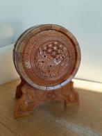 Decoratief houten wijnvat op standaard – handgemaakt, Antiek en Kunst, Ophalen of Verzenden