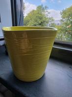 Mooi bloempot, Tuin en Terras, Bloempotten, Rond, Ophalen of Verzenden, Aardewerk, Minder dan 40 cm