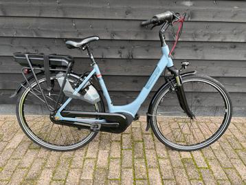 Gazelle Paris C7+ HMB/Nieuwstaat/Bosch + Motor/4800KM/500WH beschikbaar voor biedingen