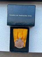 Zilveren medaille langdurige dienst Landmacht, Verzamelen, Militaria | Algemeen, Nederland, Ophalen of Verzenden, Landmacht, Lintje, Medaille of Wings