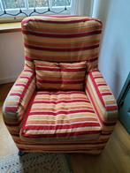 2 kleurrijke fauteuils, Gebruikt, Ophalen