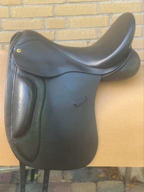 Anatomica Cygnus 18/4 (passervice op maat is mogelijk), Dieren en Toebehoren, Paarden en Pony's | Zadels, Gebruikt, Dressuur, Ophalen of Verzenden