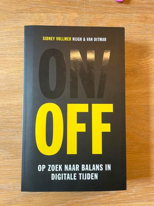 Sidney Vollmer - On/Off, Boeken, Overige Boeken, Zo goed als nieuw, Ophalen of Verzenden