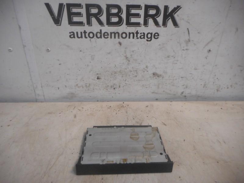 Bekerhouder Volkswagen Golf IV (1J1) 2002 1jo858601d, Auto-onderdelen, Interieur en Bekleding, Volkswagen, Gebruikt