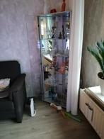 Hoek vitrine kast, Huis en Inrichting, Kasten | Vitrinekasten, Ophalen of Verzenden, Zo goed als nieuw, 25 tot 50 cm
