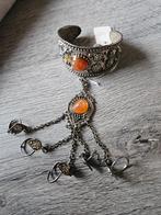 Zilveren Chatelaine vermoedelijk gemaakt in Oezbekistan, Ophalen of Verzenden, Zilver