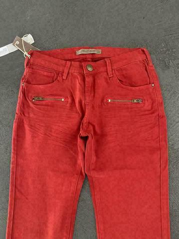 F454 Nieuw jeans Jade Twelve: maat 26=XXS=34 broek rood beschikbaar voor biedingen