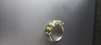 Nieuwe zilveren ring met peridot en zirkonia., Verzenden, 19 tot 20, Nieuw, Met edelsteen