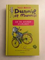 Dummie de Mummie en de Gouden Scarabee (Gesigneerd), Boeken, Kinderboeken | Jeugd | onder 10 jaar, Ophalen of Verzenden, Gelezen