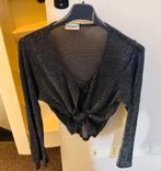 Te koop hele mooie en bijna nieuw korte jasje , maat M ,L, Ophalen of Verzenden, Zo goed als nieuw, Maat 38/40 (M), Korte mouw