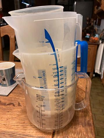 Maatbekers - Set van 4 maat bekers, 500-1250 ml beschikbaar voor biedingen