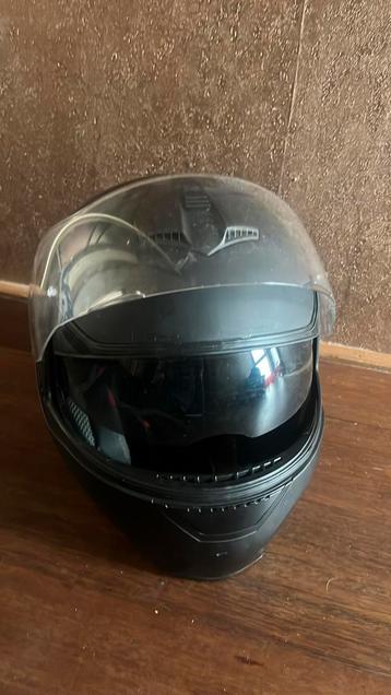 Mooie scooter helm maat M 57-58 cm beschikbaar voor biedingen