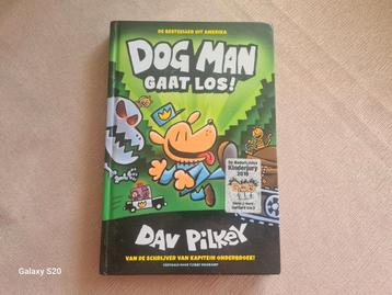 Dav Pilkey - Dog Man gaat los! beschikbaar voor biedingen