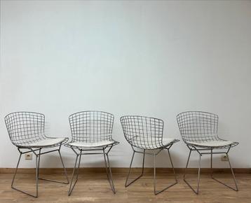Bertoia stoelen beschikbaar voor biedingen