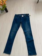 Dames broek maat 38, Kleding | Heren, Spijkerbroeken en Jeans, Ophalen of Verzenden, Zo goed als nieuw, Blauw, W32 (confectie 46) of kleiner