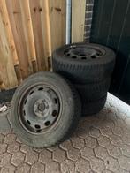 Minerva winterbanden 185/60R14, Ophalen, Zo goed als nieuw