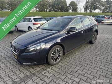 Volvo V40 2.0 D2 Momentum beschikbaar voor biedingen