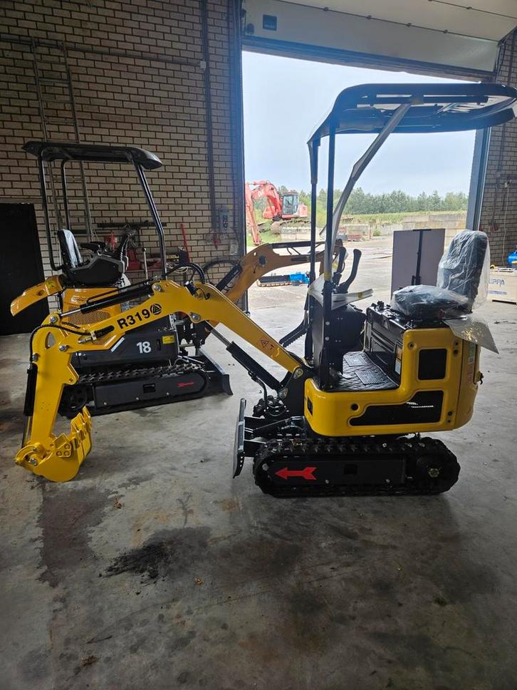 Minigraver ! Kubota motor, van Rippa! Prijs en kwaliteit!, Zakelijke goederen, Machines en Bouw | Kranen en Graafmachines, Ophalen of Verzenden