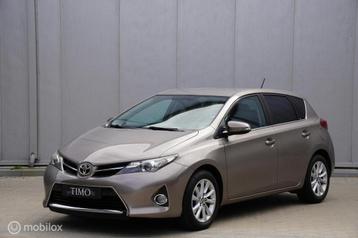 Toyota Auris 1.3 Aspiration, 6 versnellingen, navigatie beschikbaar voor biedingen